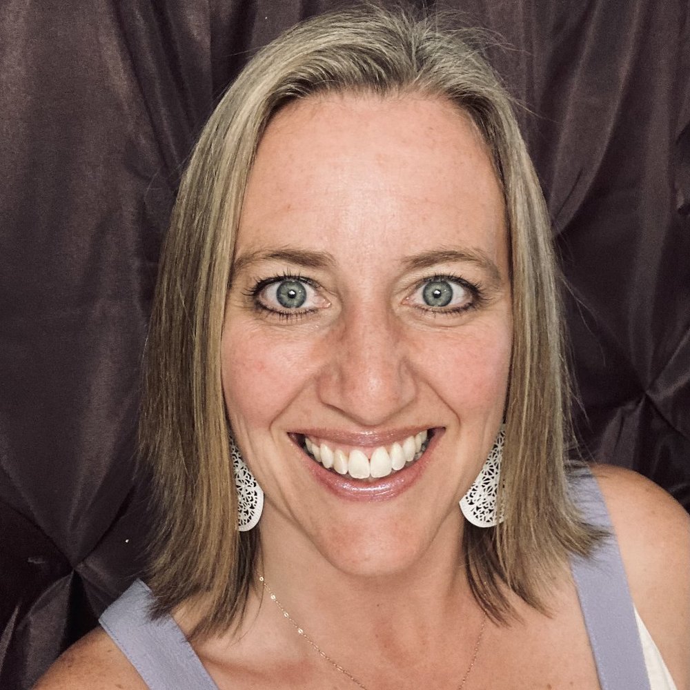 Meet your Posher, Julie